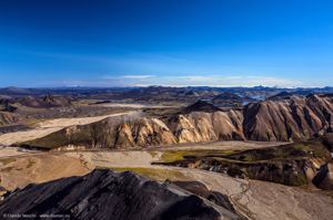 Panorama d'insieme del Landmannalaugar dal Bláhnjúkur