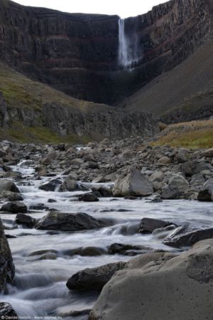 Al termine del sentiero per Hengifoss